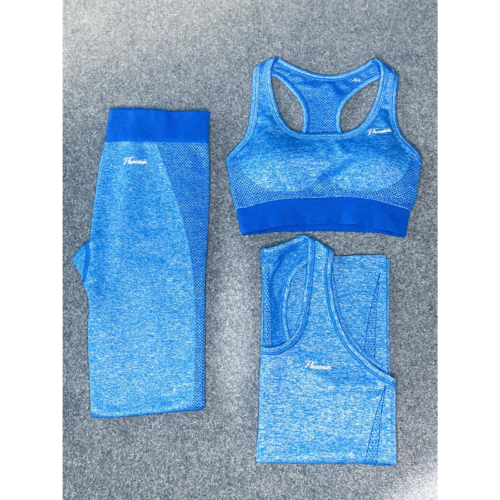 Fusion Seamless 3D Sculpted Collection l Phoenix Sportswear